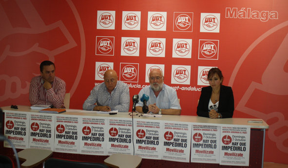 Intervención de Manuel Ferrer, secretario general de UGT Málaga, en la rueda de prensa.