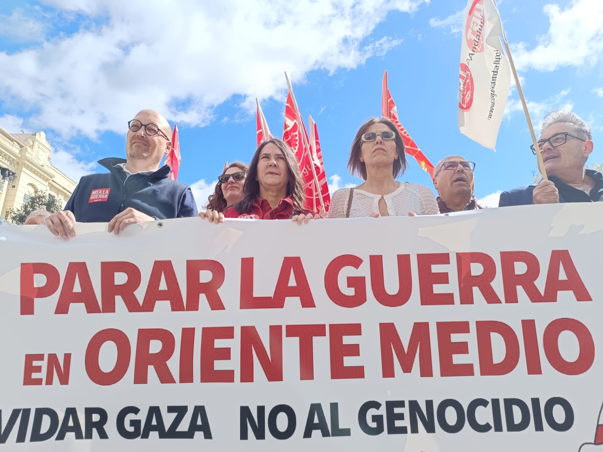 UGT Córdoba exige el fin de la guerra y sanciones a Israel y Estados Unidos por sus ataques bélicos