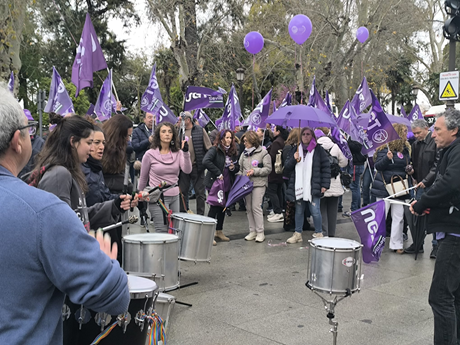 UGT reivindica ante San Telmo la igualdad real entre mujeres y hombres con motivo del 8M