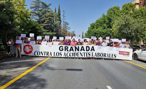 Sindicatos llevarán a la Fiscalía la muerte de un trabajador en el paraje del Tajo Colorao de Lanjarón