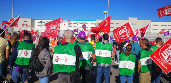 UGT y CCOO mantienen la huelga en el sector logístico de Sevilla ante el bloqueo patronal y el deterioro de las condiciones laborales
