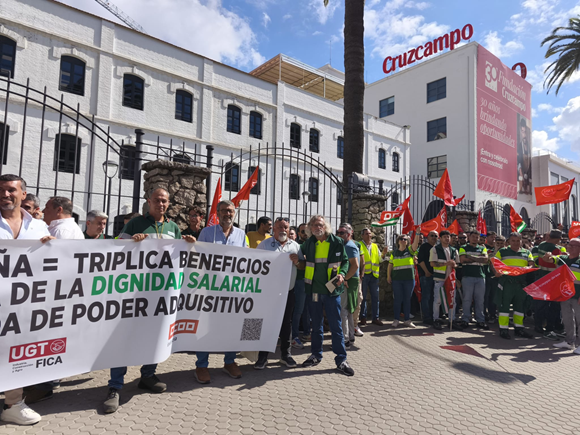 UGT FICA denuncia el bloqueo salarial en Heineken España y destaca el seguimiento del 100% en la huelga de los cuatro centros de trabajo