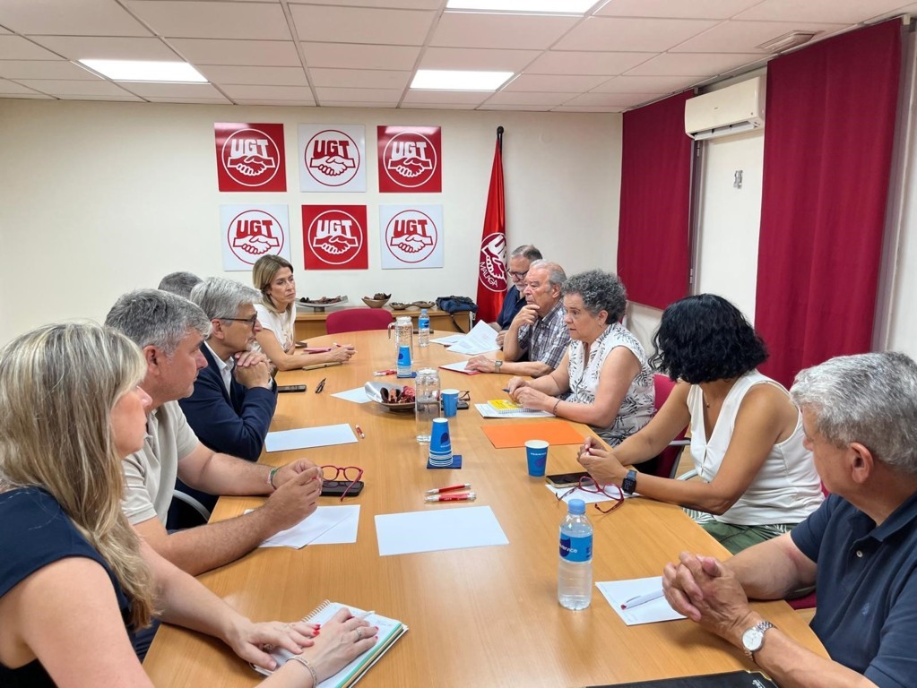 Momento de la reunión mantenida con la ejecutiva de PSOE Málaga.